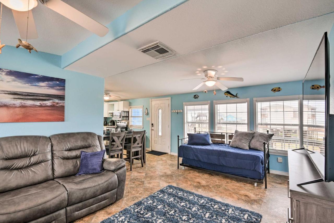 Surfside Beach Gem With Deck - 1 Block To Shore! Фрипорт Экстерьер фото